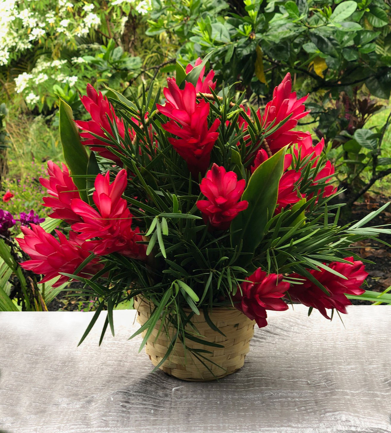 skud Highland På kanten Red Ginger Bouquet - Puna Ohana Tropical Flowers & Leis